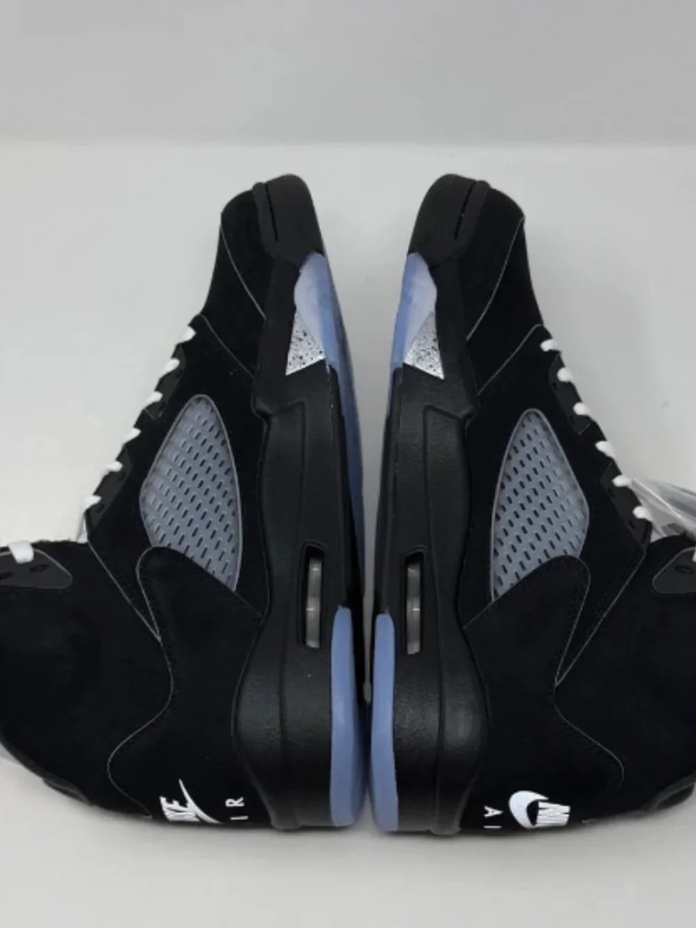 Air Jordan 5 Retro OG Black Metallic